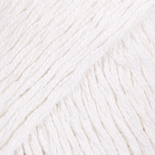 drops_belle_01_white.jpg