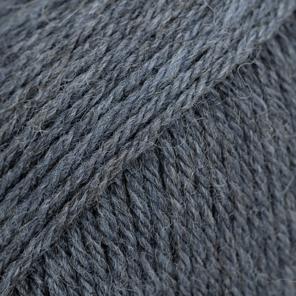 Wloczka_Drops_Saga_30_storm_blue_burzowy_niebieski.jpg