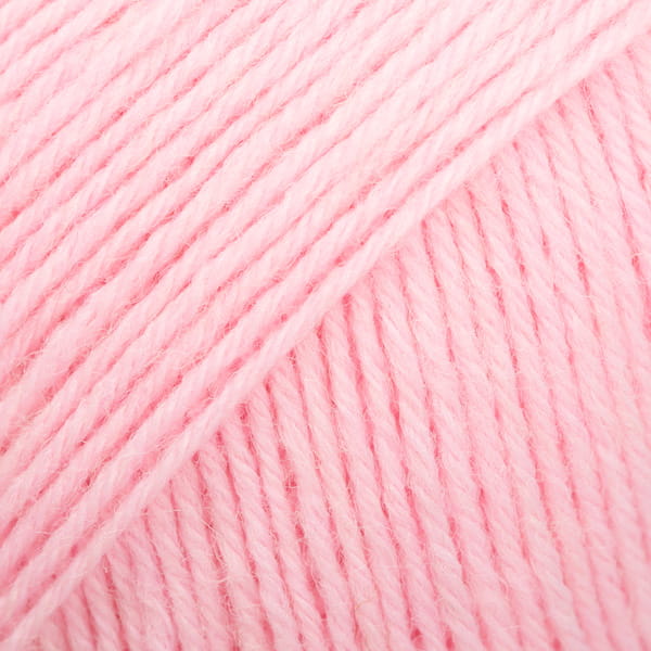 Drops_Fabel_120_baby_pink.jpg